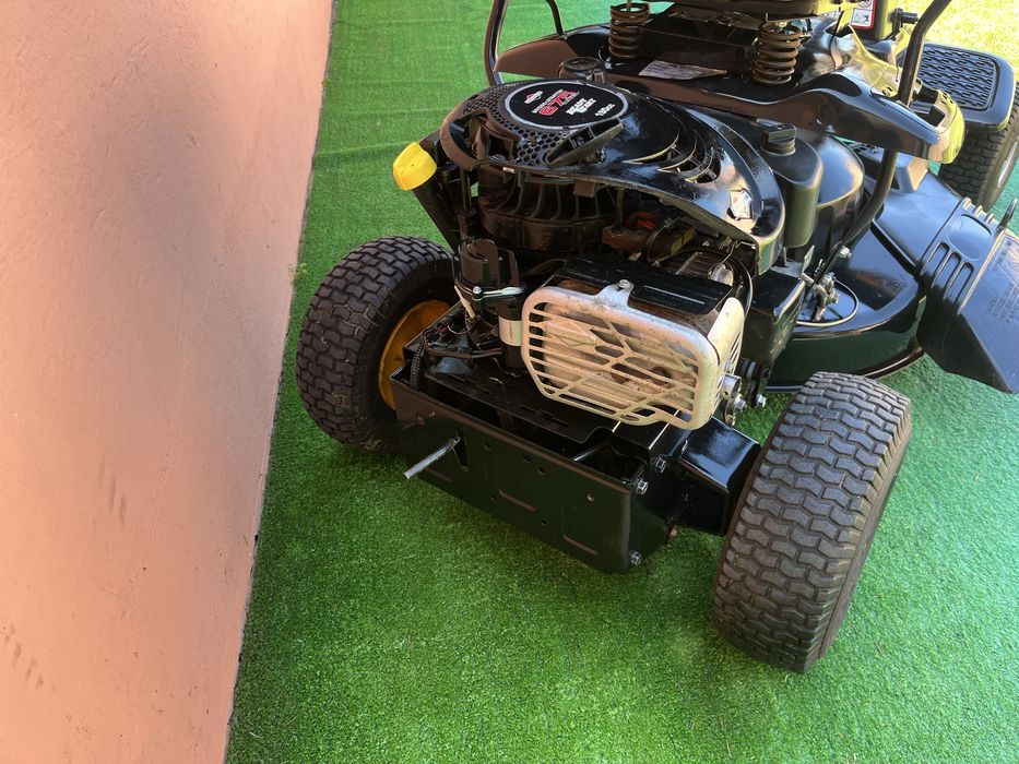 Тракторна Косачка HUSQVARNA 3.93kw. 1м.Нож Внос Германия