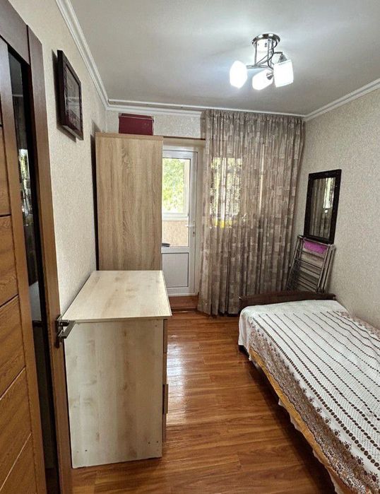 Novza metrosi oldida 2/2/4 50m² boʻlgan shinam kvartira ijaraga