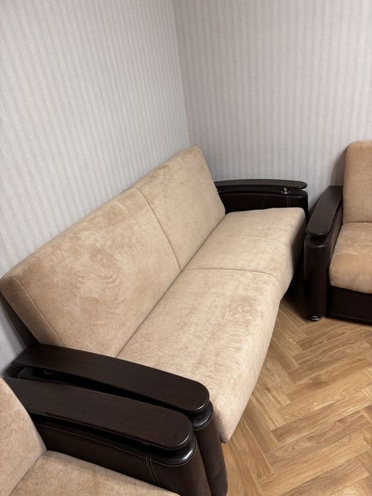 Комплект мягкой мебель