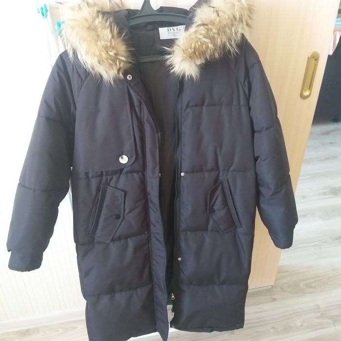 Продам куртку зимнюю.