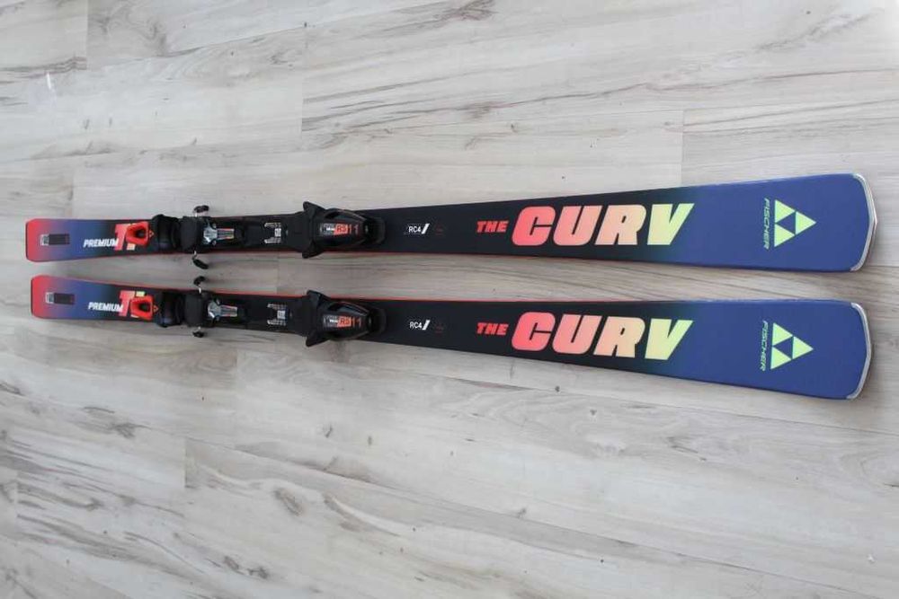 FISCHER The Curv Premium Ti  165cm  155cm 150cm  2025