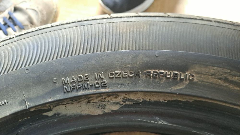 Гуми Нексен 215/55/17