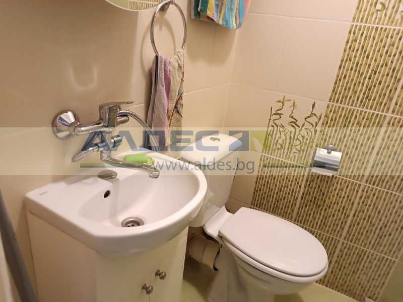 Ремонтиран двустаен ап. в Западен Парк!