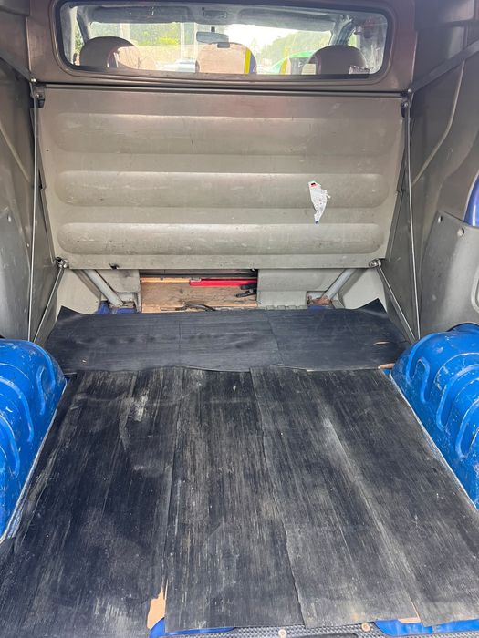 Vând Renault trafic 5 locuri 1.9 diesel