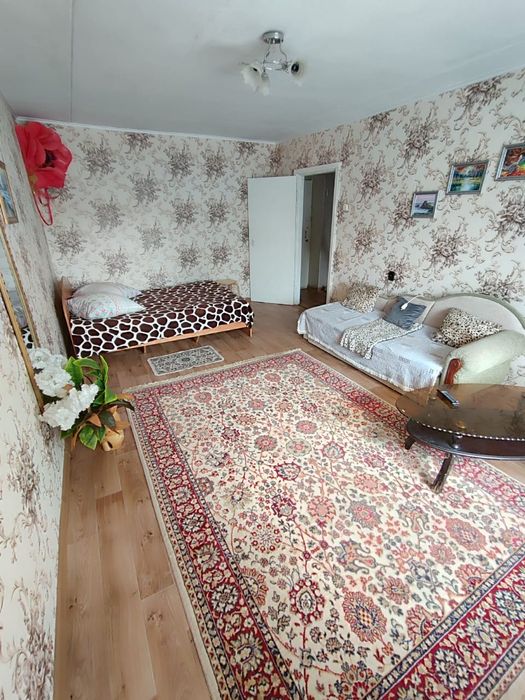 Продам 2 х комн квар. 3-22, 2 этаж.