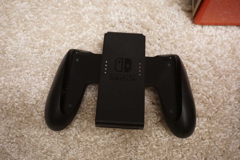 Nintendo Switch (v1) – пълен комплект + LAN адаптер + 512 GB SD