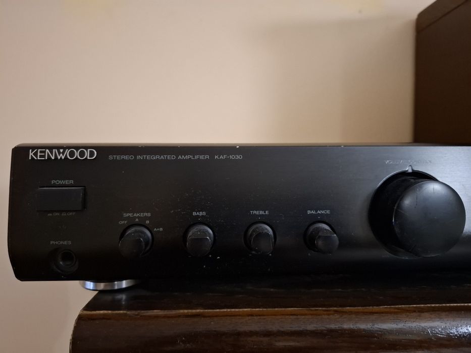 Усилвател Kenwood KAF-1030