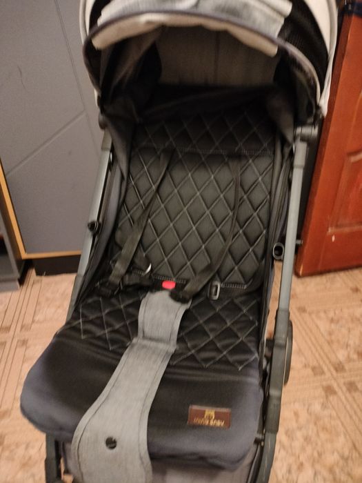 Срочно продам коляску