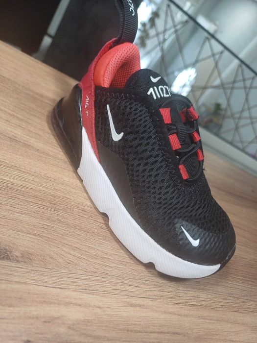 Nike air max  270  23,5