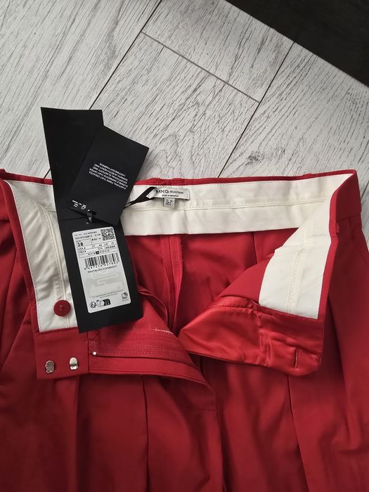 Pantaloni 41% lana Mango, noi, cu eticheta