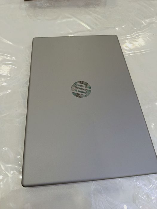 Hp noutbuk,  255G10, yangi ishlatilmagan,  sovg‘a qilingan.