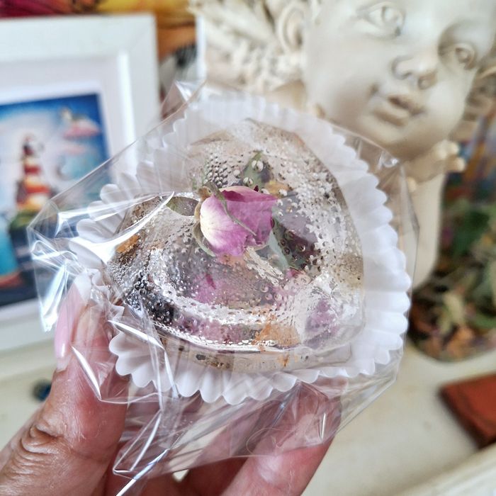 чаени бомбички/tea bombs Представяме ви нашите иновативни чаени бомби!