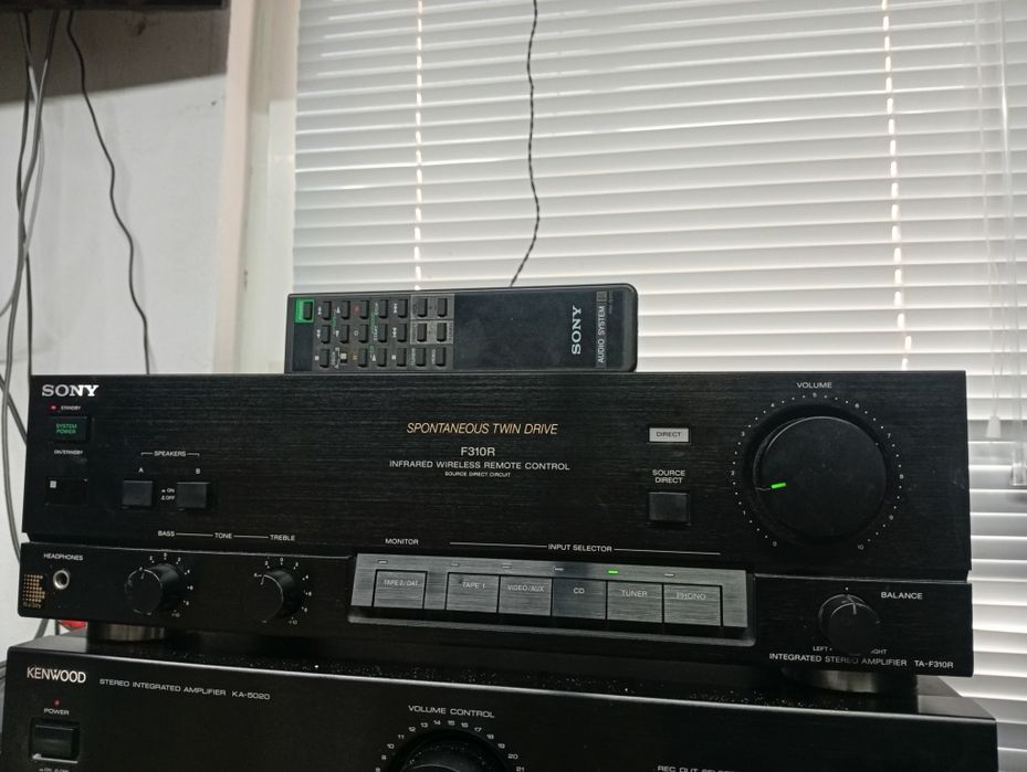 Усилвател SONY TA-F 310 + дистанционно управление