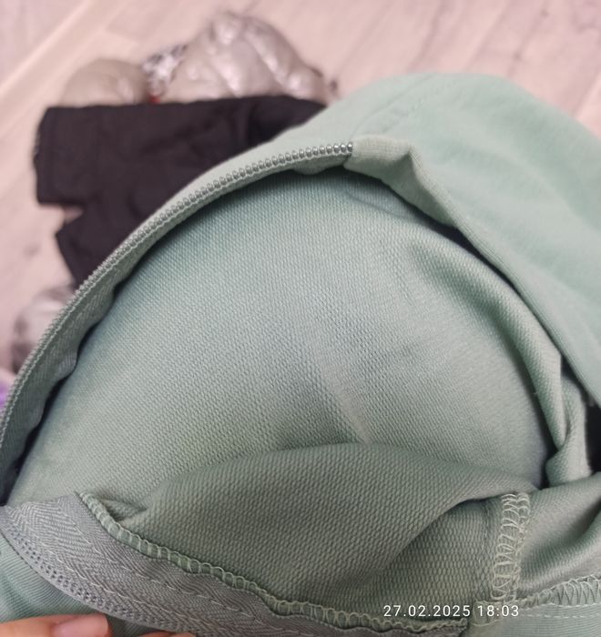 Продам костюм детский