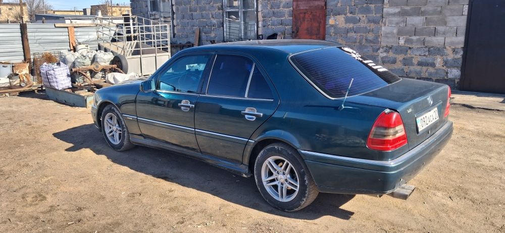 Мерседес с180 w202