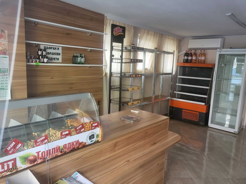 Дава се под наем Магазин в Варна, Център - 20 кв.м за 204 € - Снимка #2