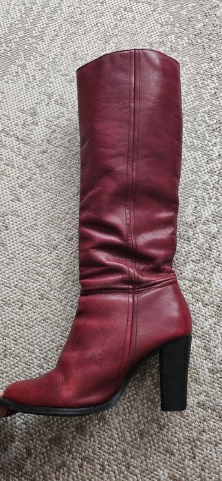 Cizme din piele cu toc