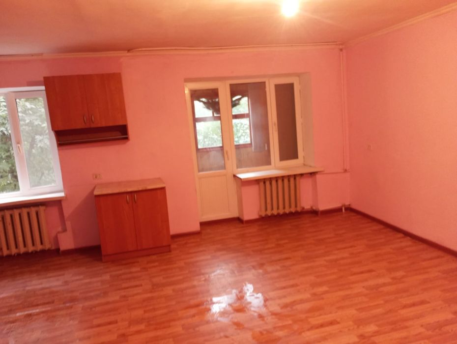 Продаеться 3х комнатная Квартира
