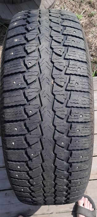 Продам зимнюю резину