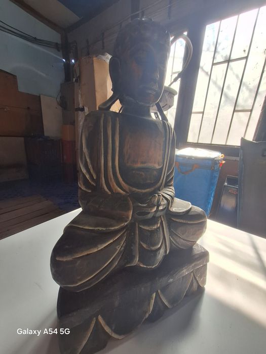 Дървена голяма Буда