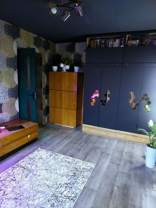 Продам свою 1 комнатную квартиру. Без посредников. 1 этаж