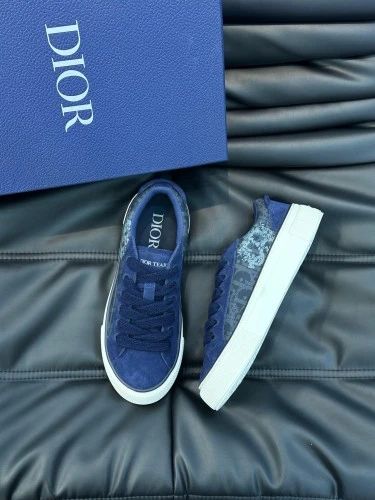 CD B23 Low Top Navy