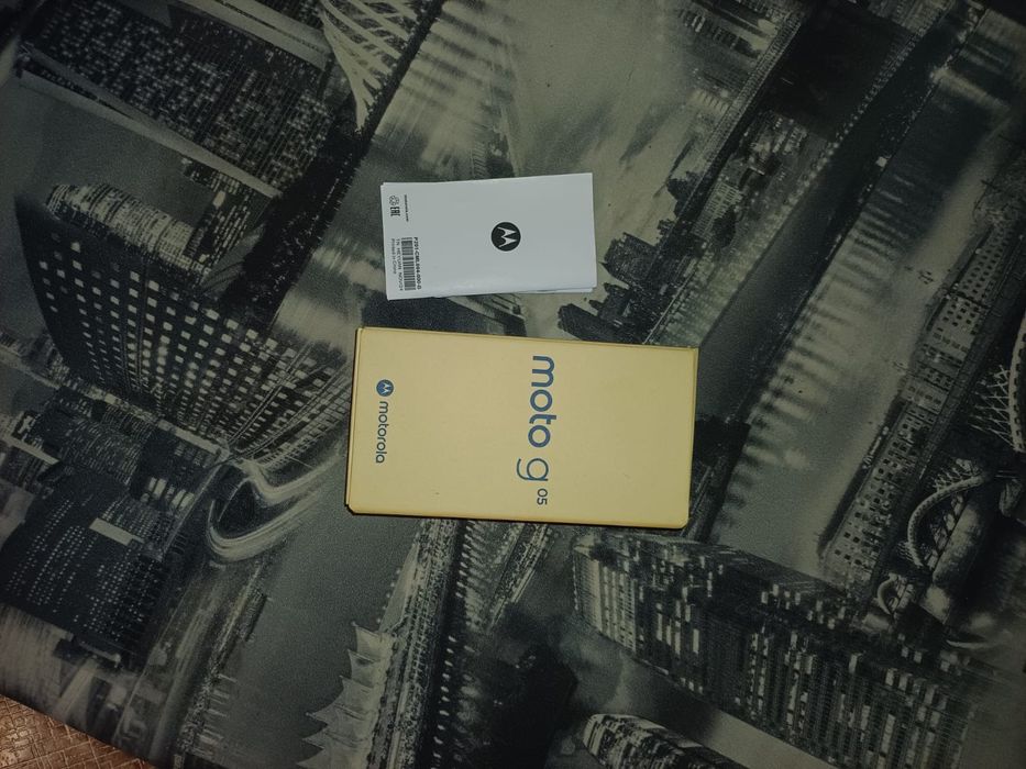 Motorola  moto g05