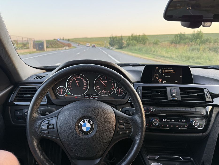 BMW 3 Series 2016 — imagine 4