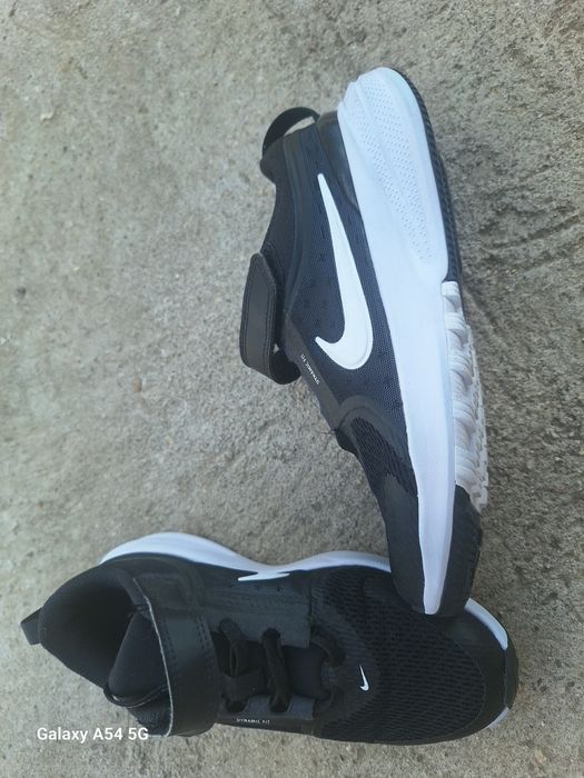 Маратонки за момче  Nike