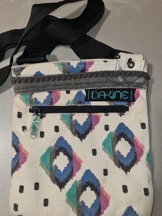 Чанта през рамо Dakine