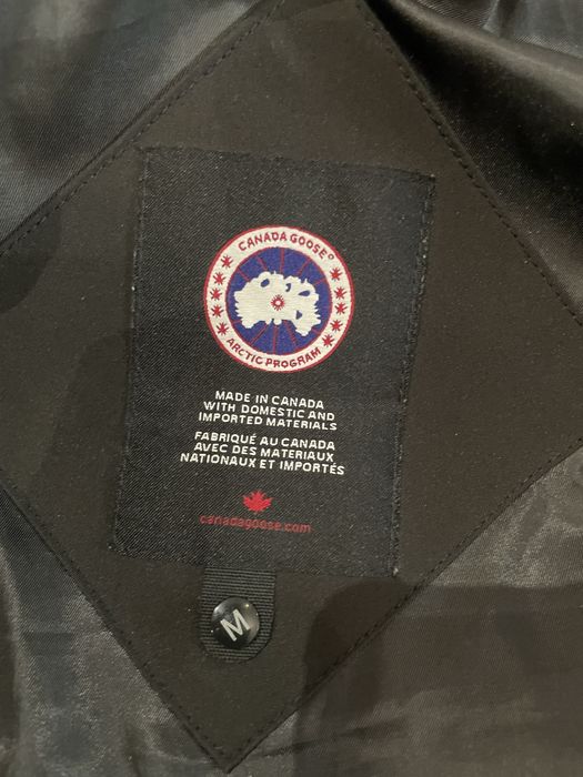 Geaca canada goose!