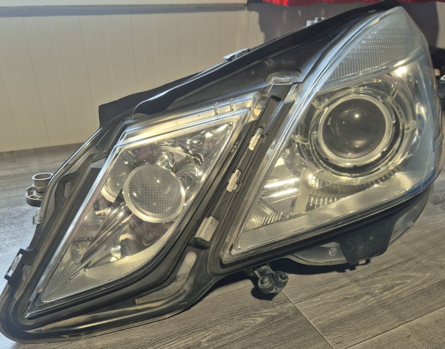 Фар мерцедес W212 2009 г