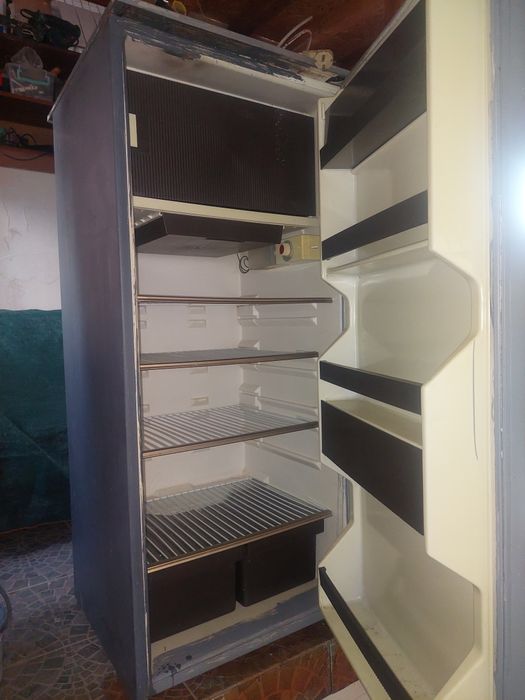 Отличен Хладилник Мраз