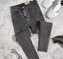 В наличии джинсы DENIM качество бомба тянутся