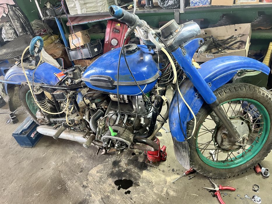 Продам урал не могу до ума довести