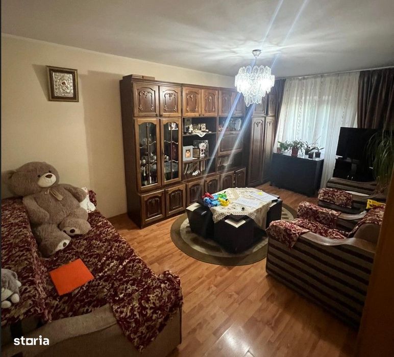 Ap 2 cam, CT Pvc, balcon, geam baie, Nicolina 1 strada Salciilor