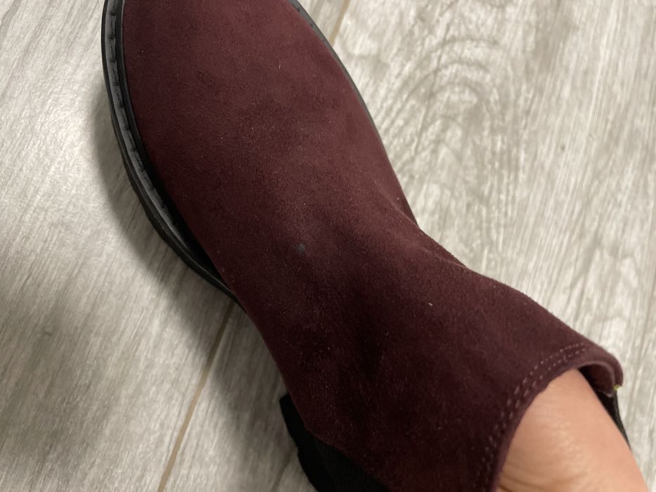 Ghete de primavara Stradivarius