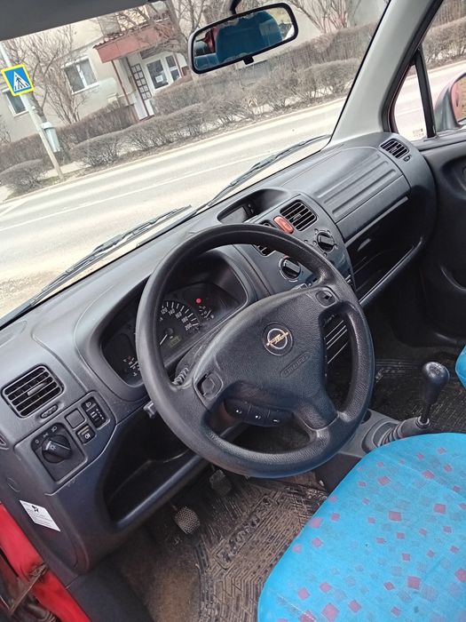 Vand Opel Agila 2003