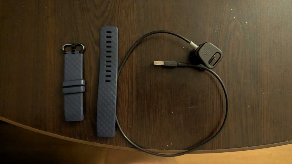 Curele Fitbit Charge 4