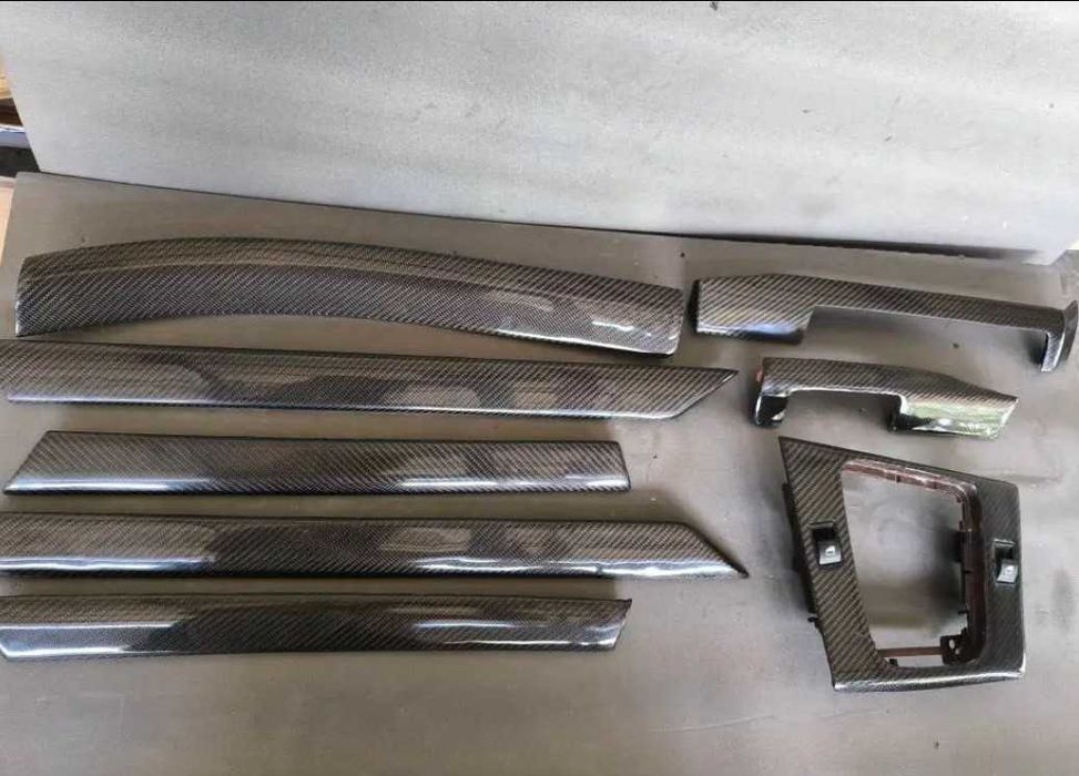 Карбонов комплект за БМВ е46