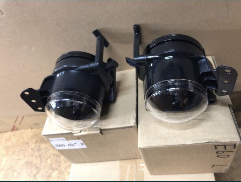 Туманка BMW E60 противотуманка БМВ Е60 М тех