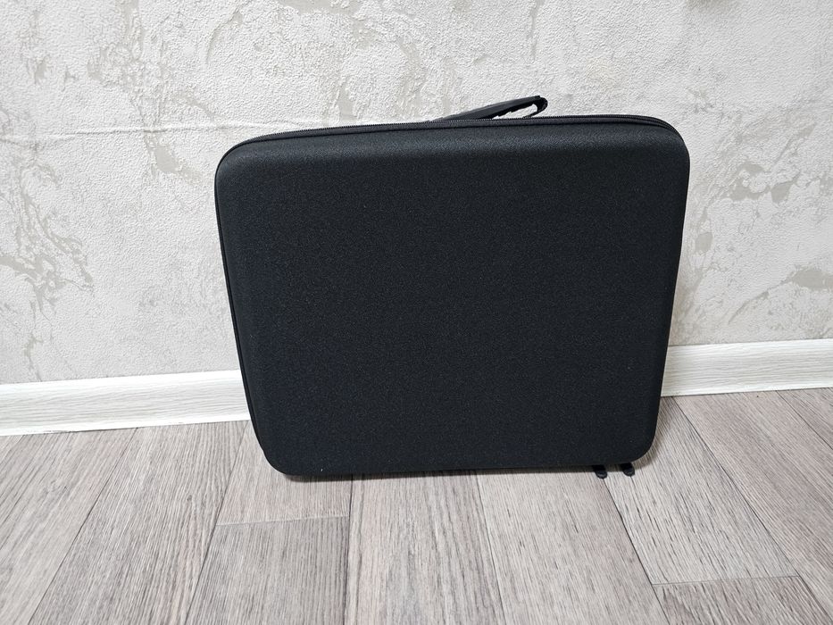 Продаётся чехол для PS 5 slim,новый