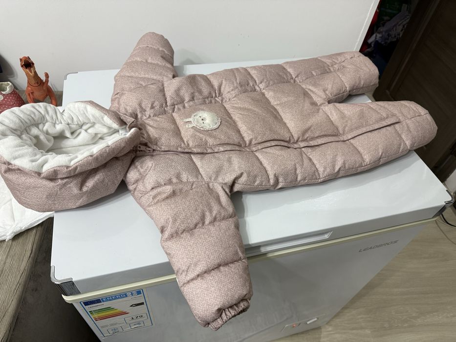 Продам детский комбинезон