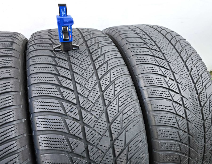 4бр. 235/50/19 BRIDGESTONE Blizzak LM001- зимни
