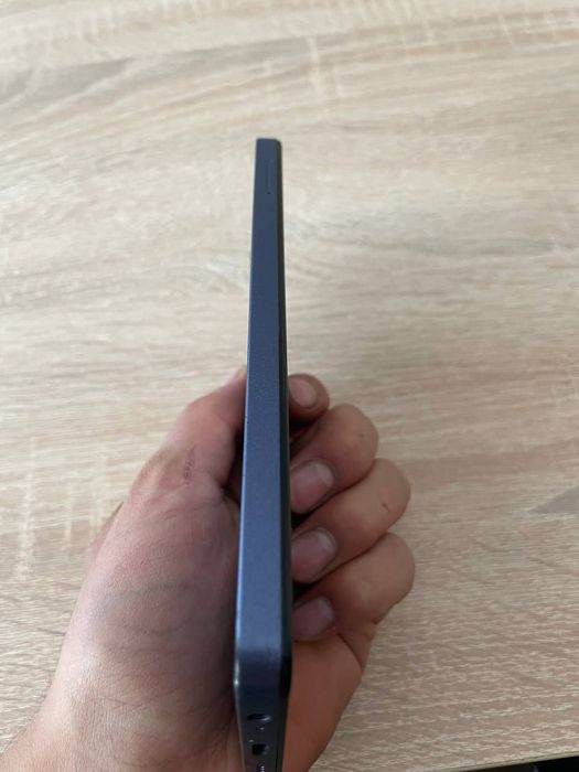 Hamma malumotlar rasmda bor Karobka dakumnt bor 1 qoʻl telefon