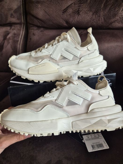 Бежови маратонки Flair AK ss26