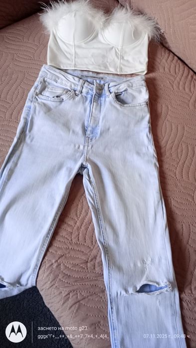 Дамски сет -дънки с висока талия и бюстие