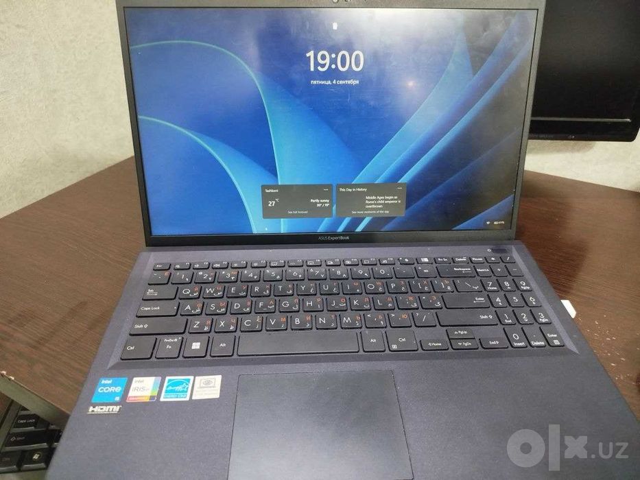 Ноутбук ASUS ExpertBook B1500CEAE (модификация — B1500CEAE-EJ3355W).