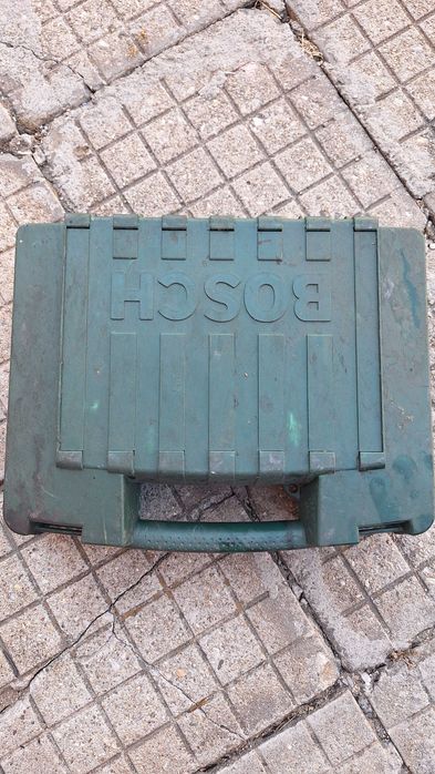 Винтоверт на Bosch 14,4V без батерии