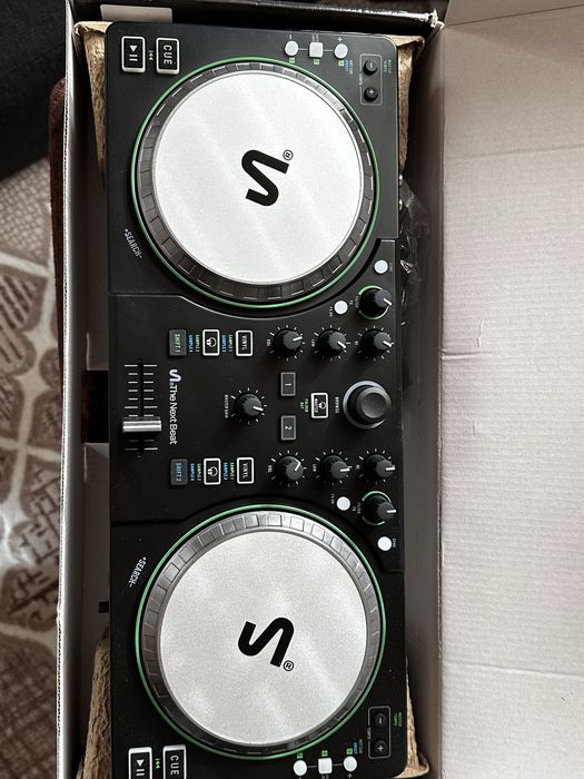 DJ Controller Tiësto The Next Beat SX1Чисто Нов